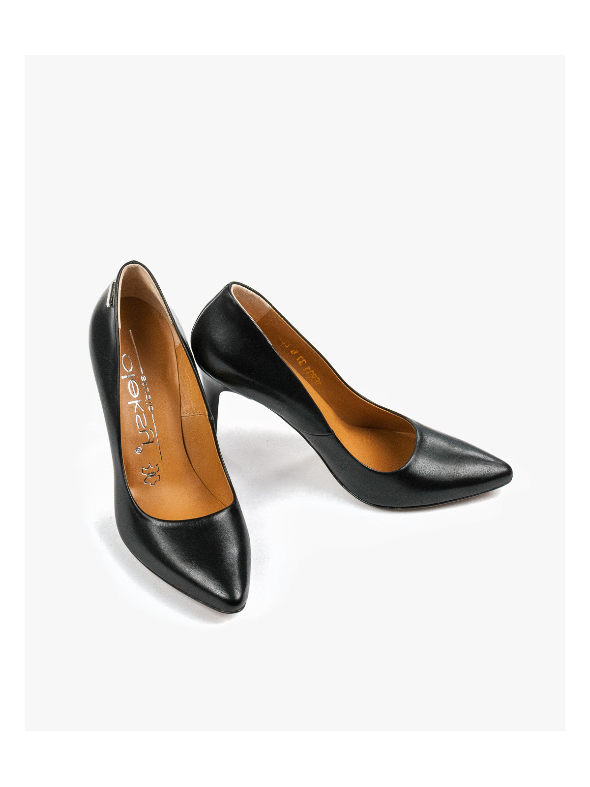 Czolenka-na-szpilce-czarne-damskie-skorzane-OLEKSY-polskiej-produkcji