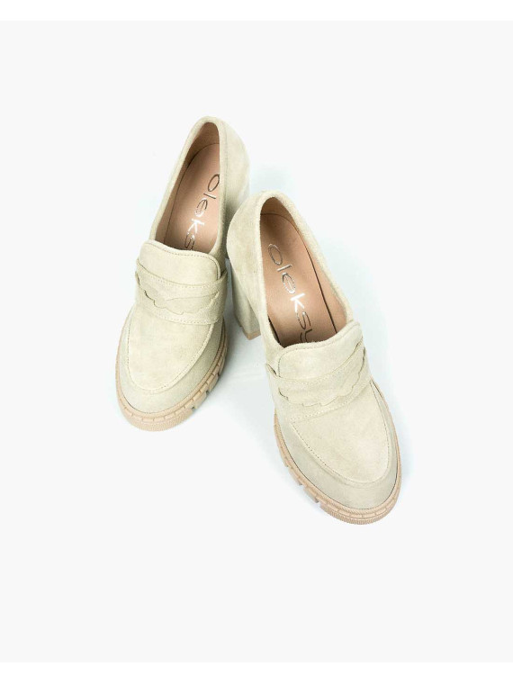 Beżowe półbuty damskie skórzane