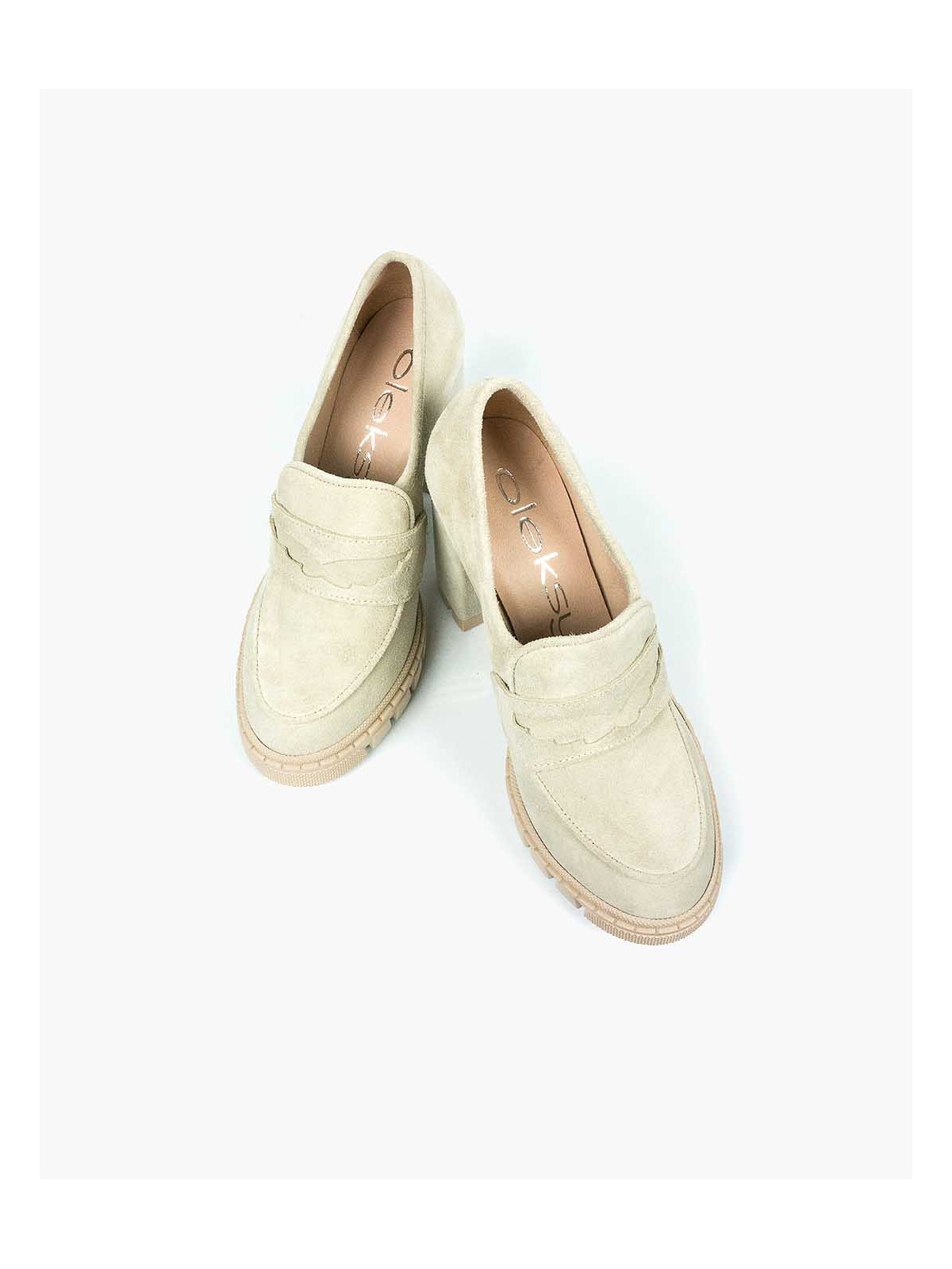 Beżowe półbuty damskie skórzane