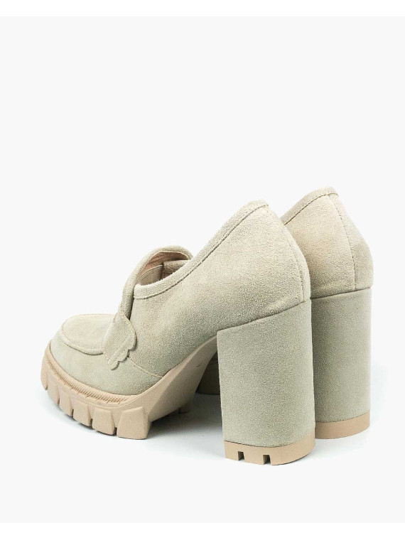 Beżowe półbuty damskie skórzane