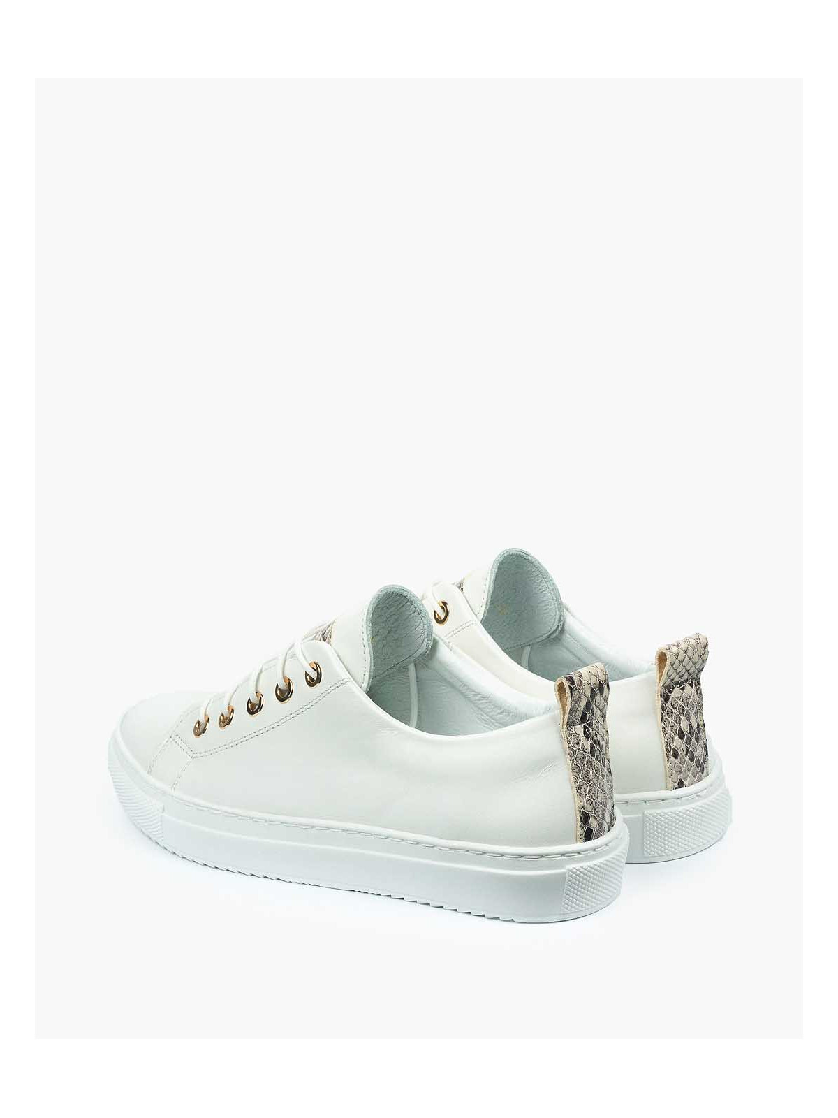 Białe trampki damskie skórzane