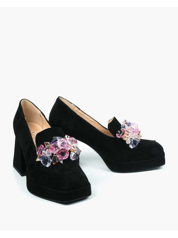 Czarne półbuty damskie skórzane