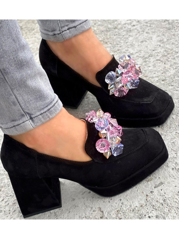 Czarne półbuty damskie skórzane