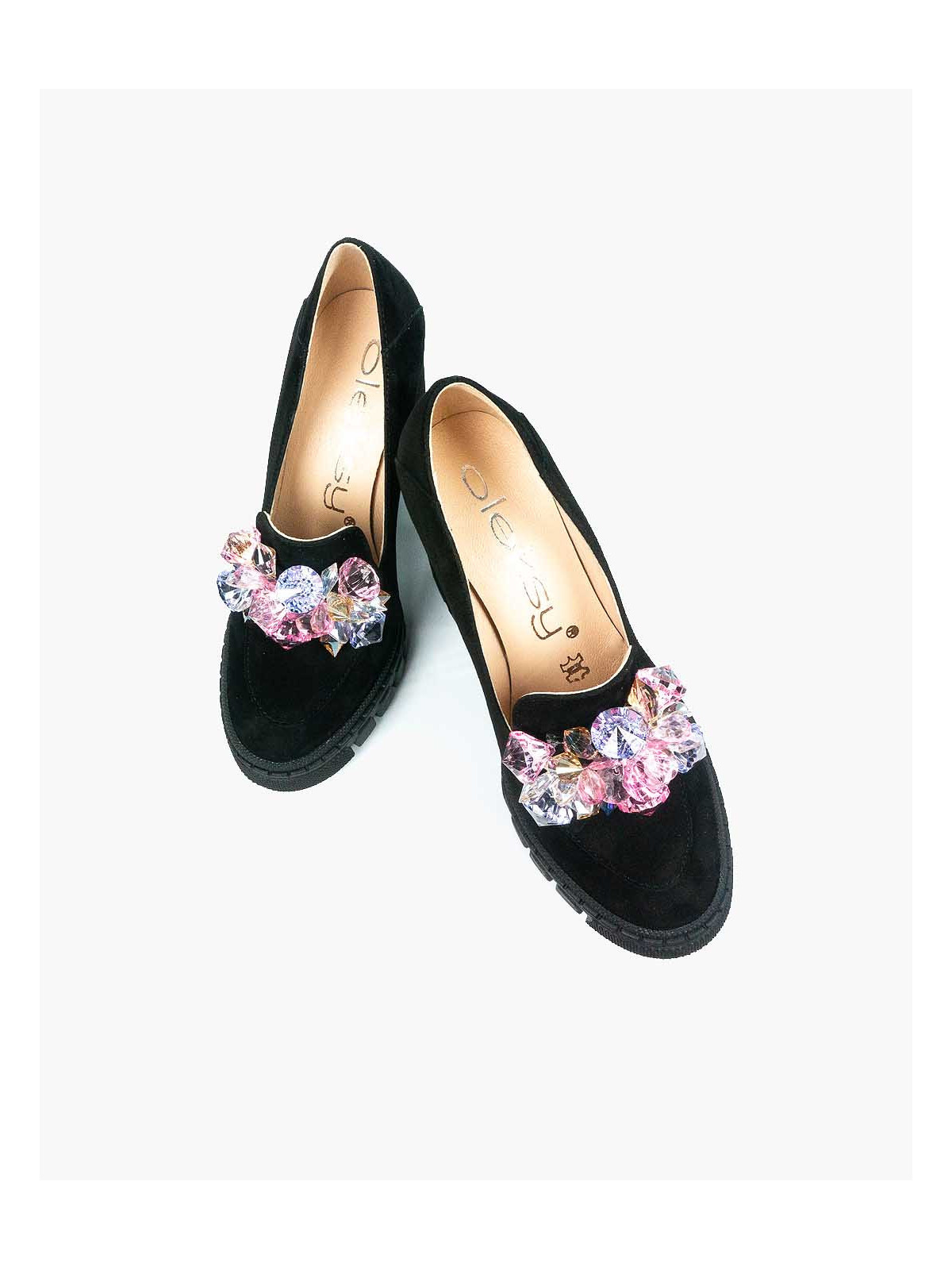 Czarne półbuty damskie skórzane