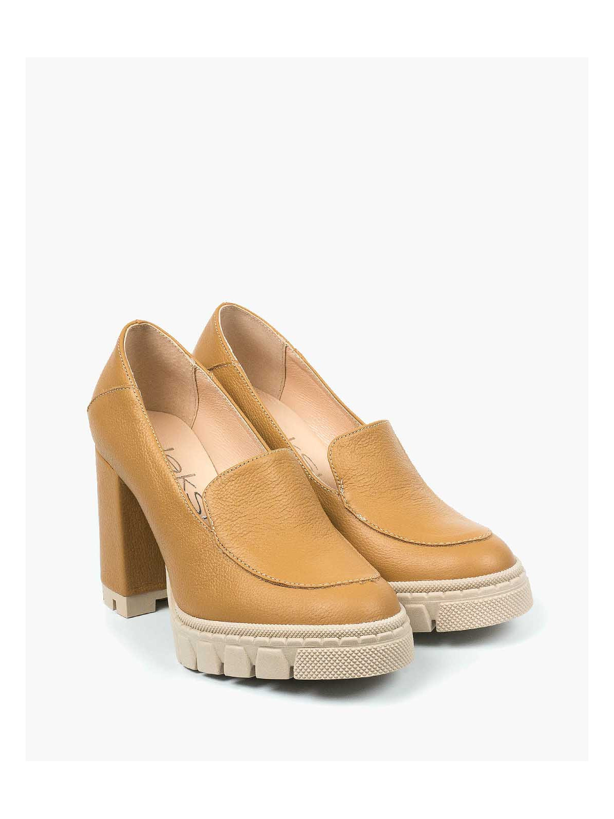 Camelowe półbuty damskie skórzane