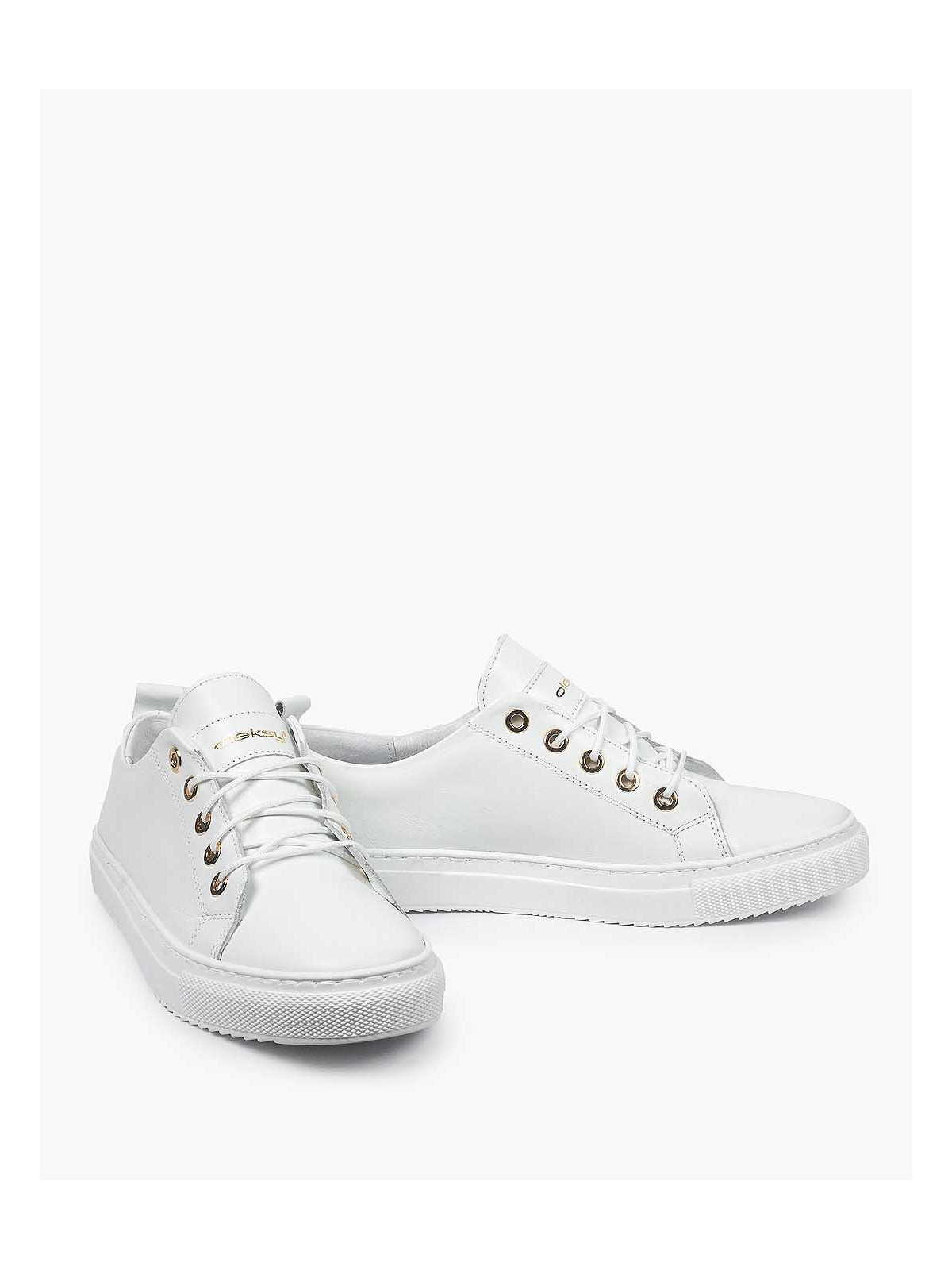 Białe trampki damskie skórzane