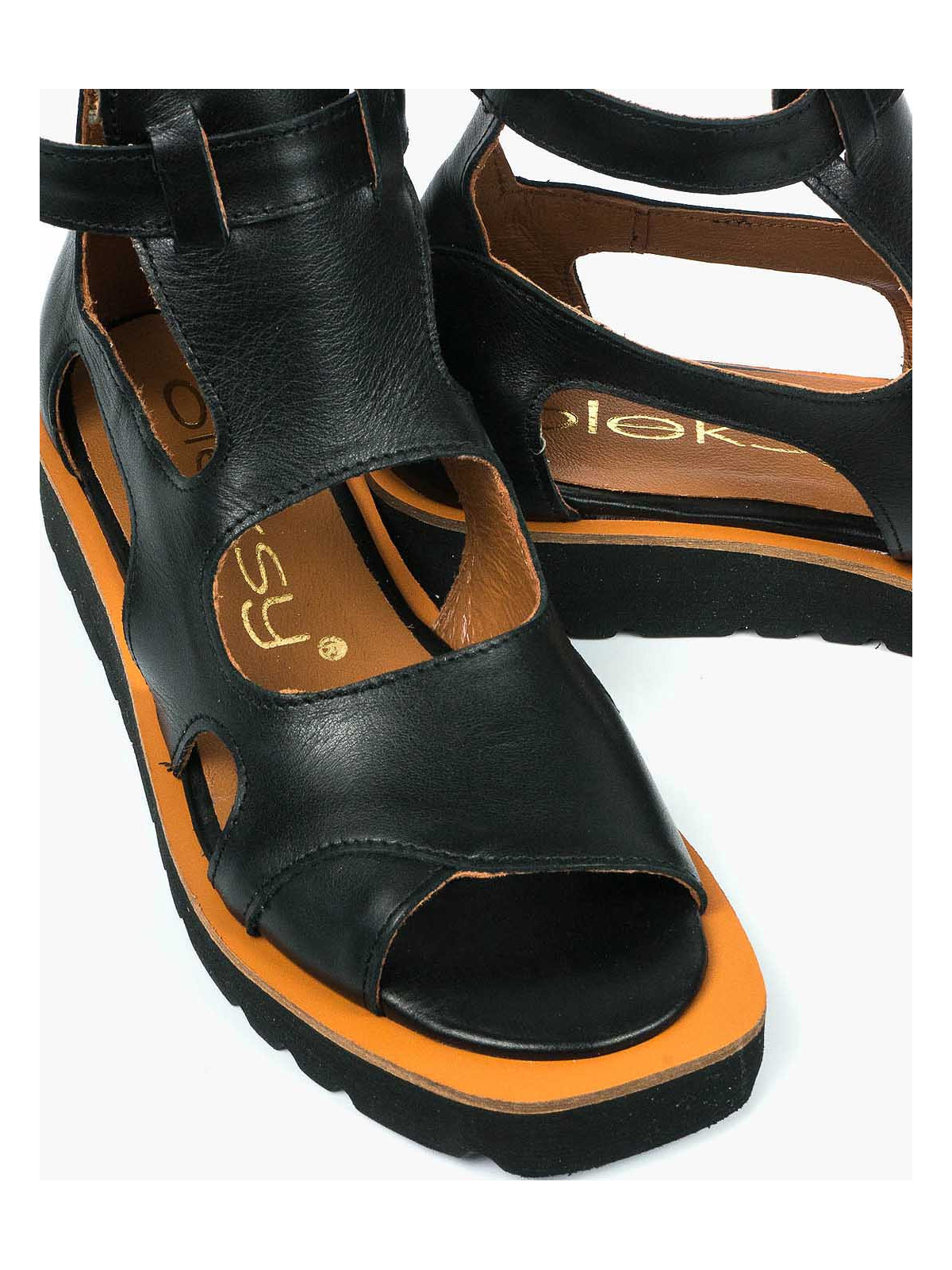 Czarne sandały damskie skórzane