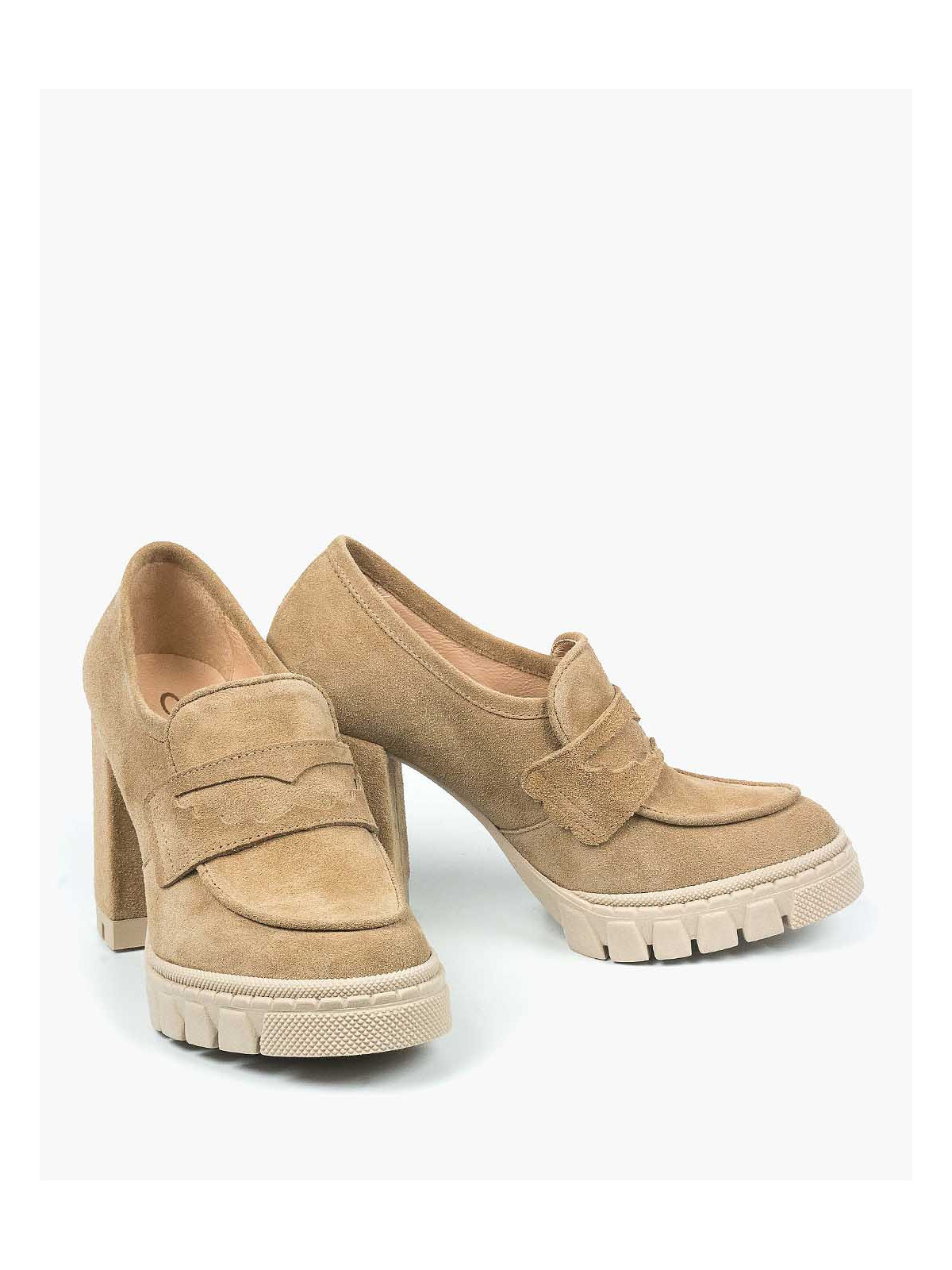 Beżowe półbuty damskie skórzane