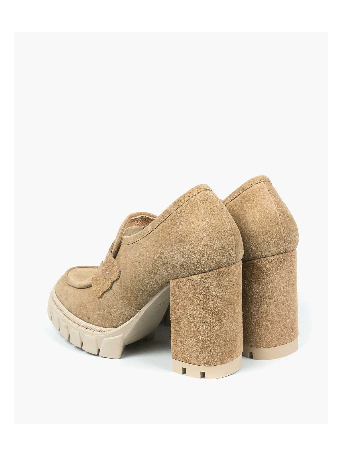 Beżowe półbuty damskie skórzane