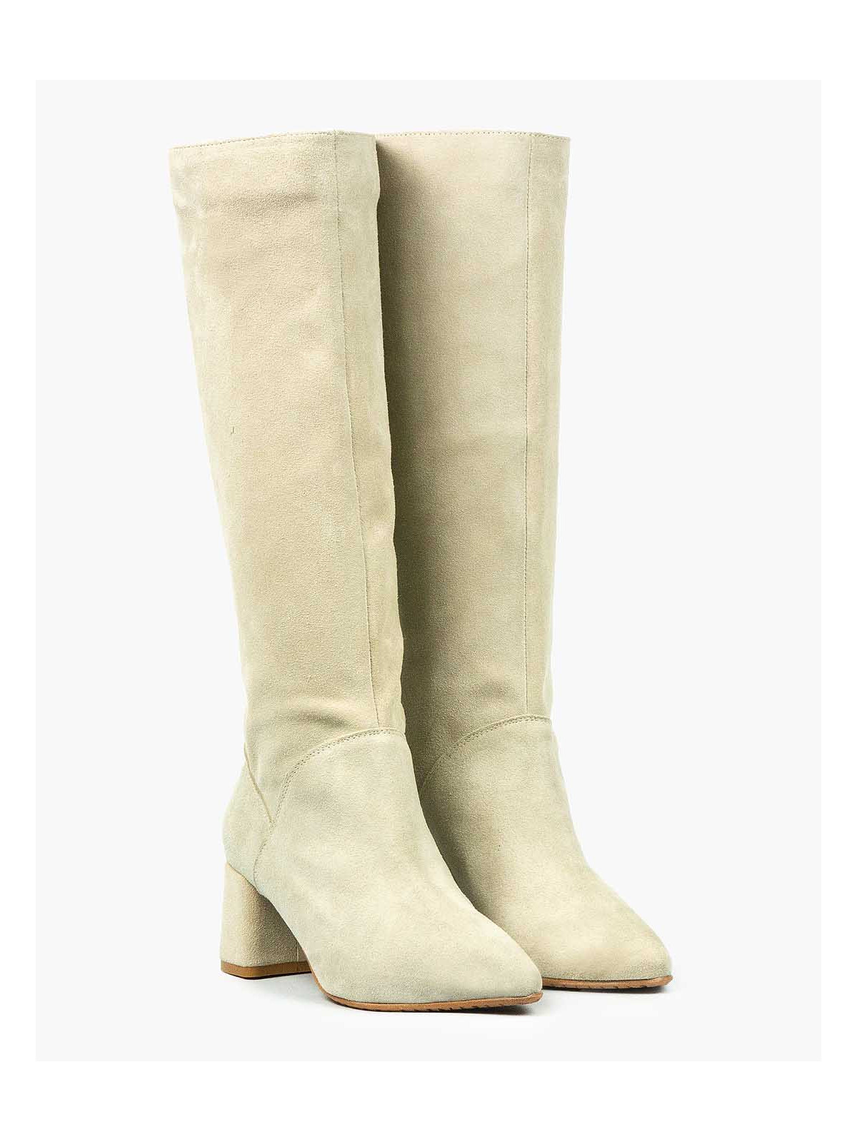 Beżowe kozaki damskie skórzane