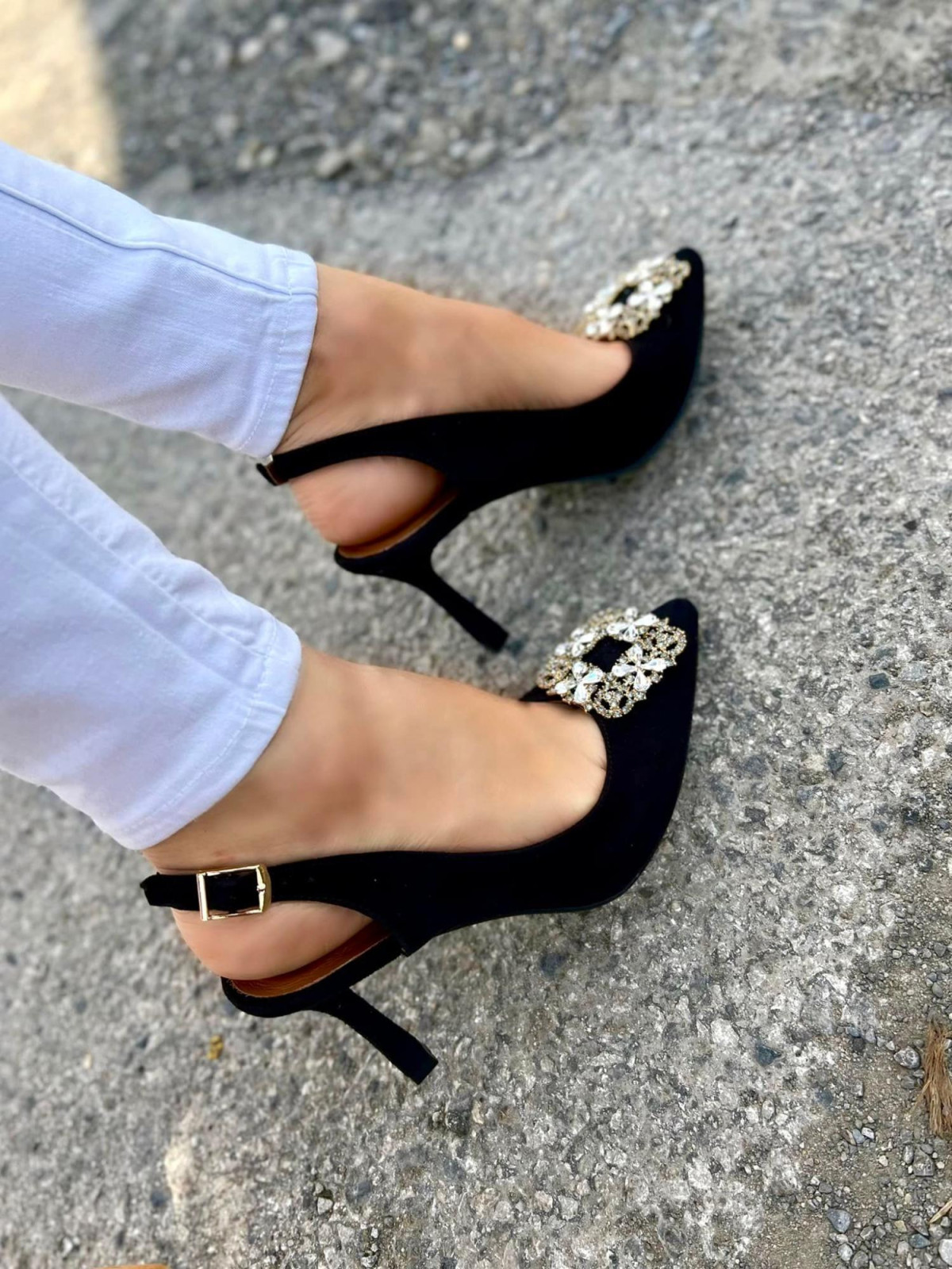 Czarne czółenka damskie skórzane