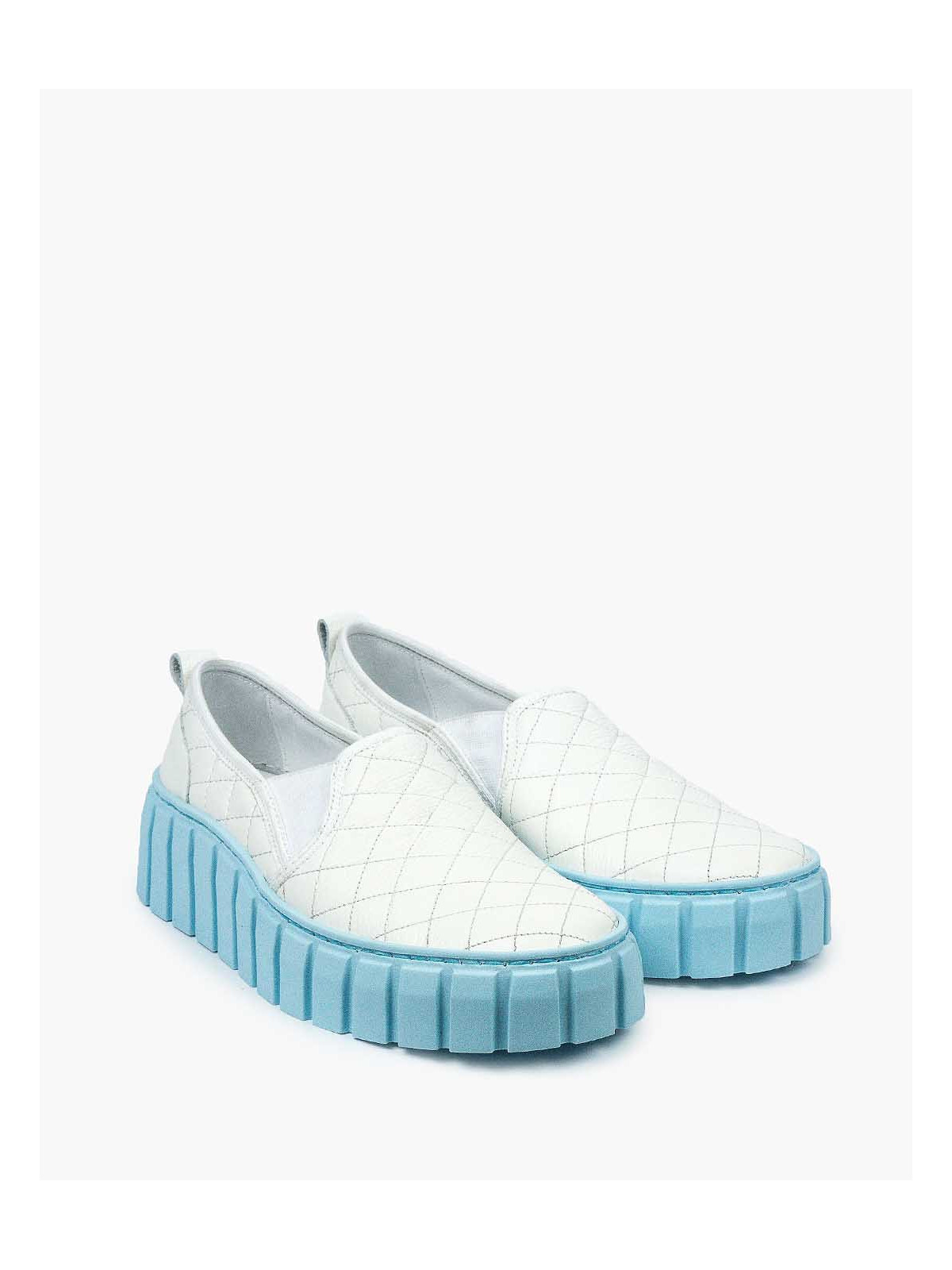 Białe półbuty damskie skórzane