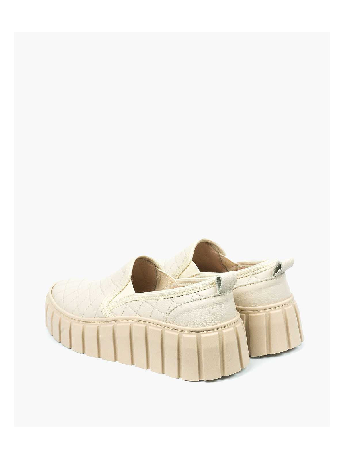 Beżowe półbuty damskie skórzane