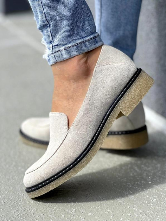 Beżowe mokasyny damskie skórzane