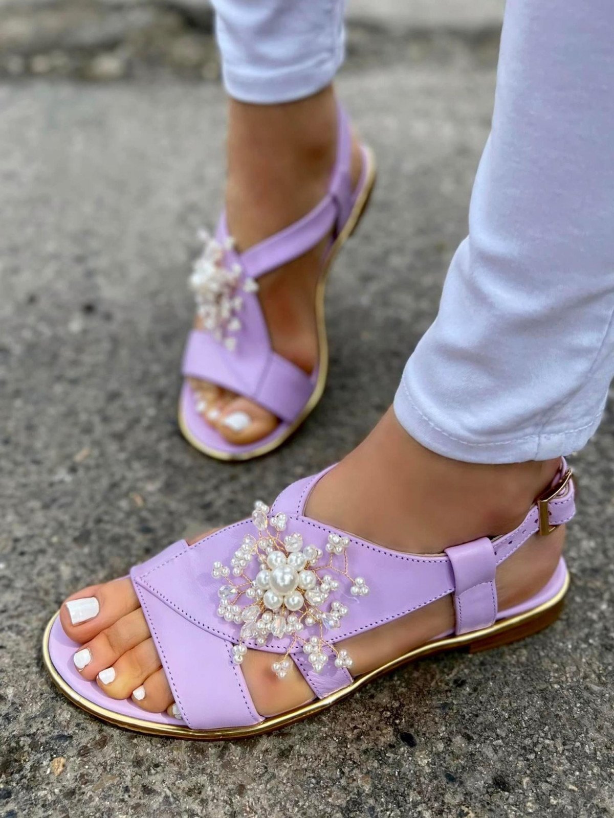 Fioletowe sandały damskie skórzane