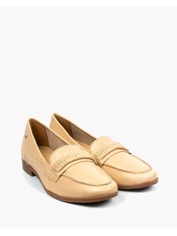 Beżowe mokasyny damskie skórzane