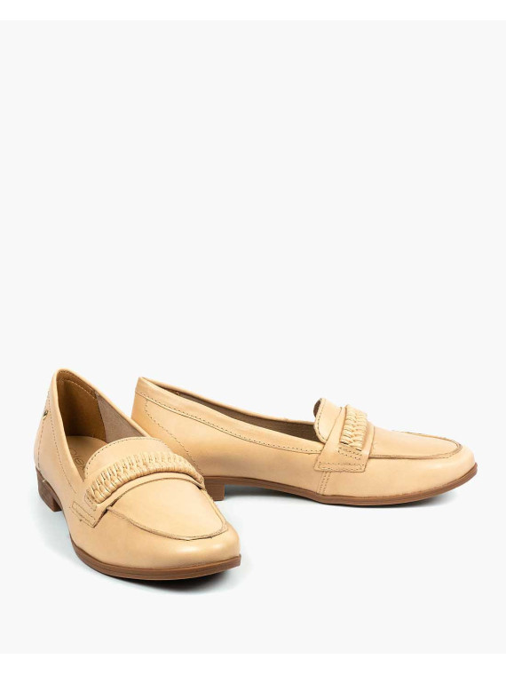 Beżowe mokasyny damskie skórzane
