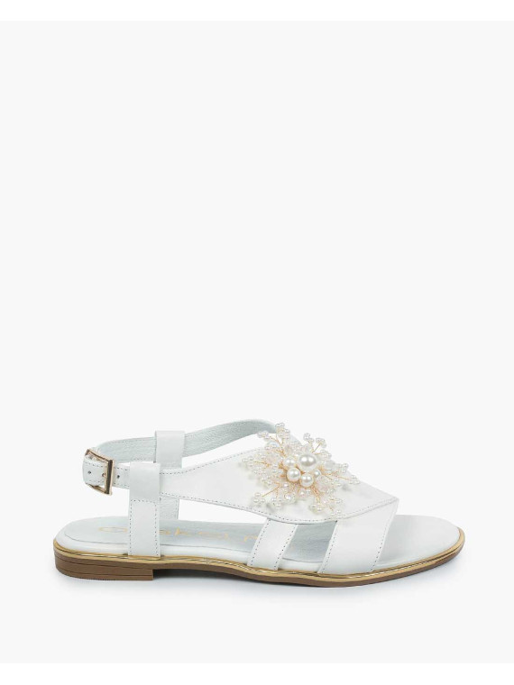 Białe sandały damskie skórzane