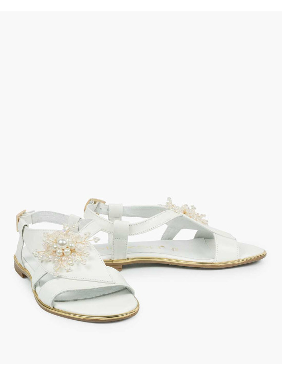 Białe sandały damskie skórzane