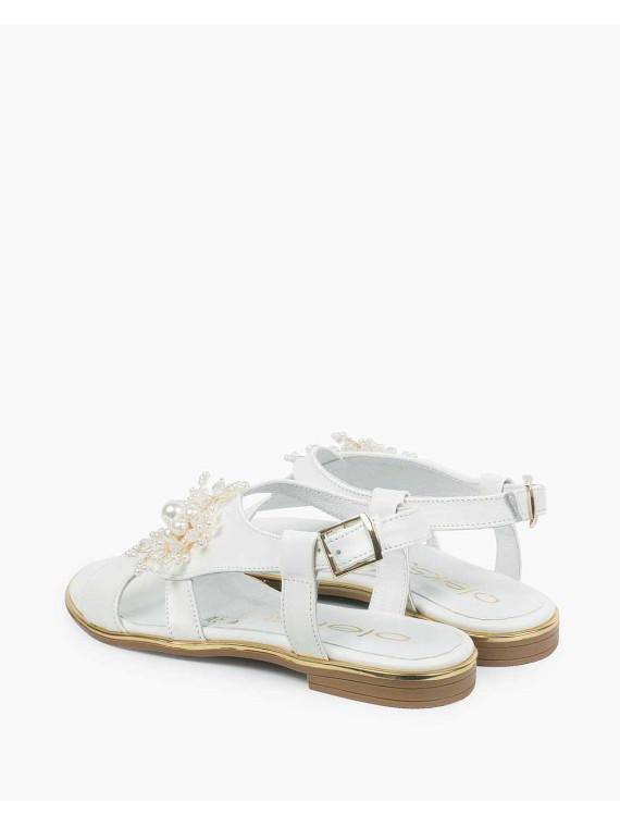 Białe sandały damskie skórzane