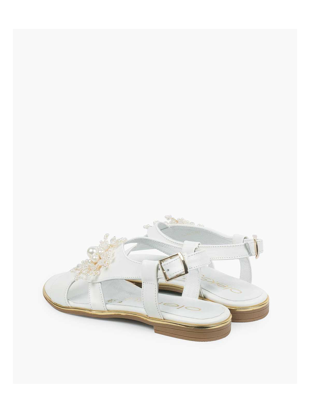 Białe sandały damskie skórzane