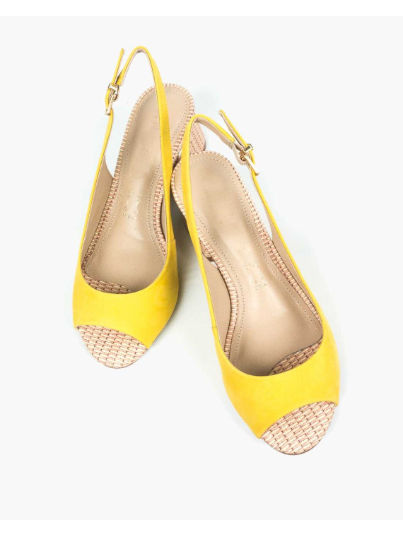 Żółte sandały damskie skórzane