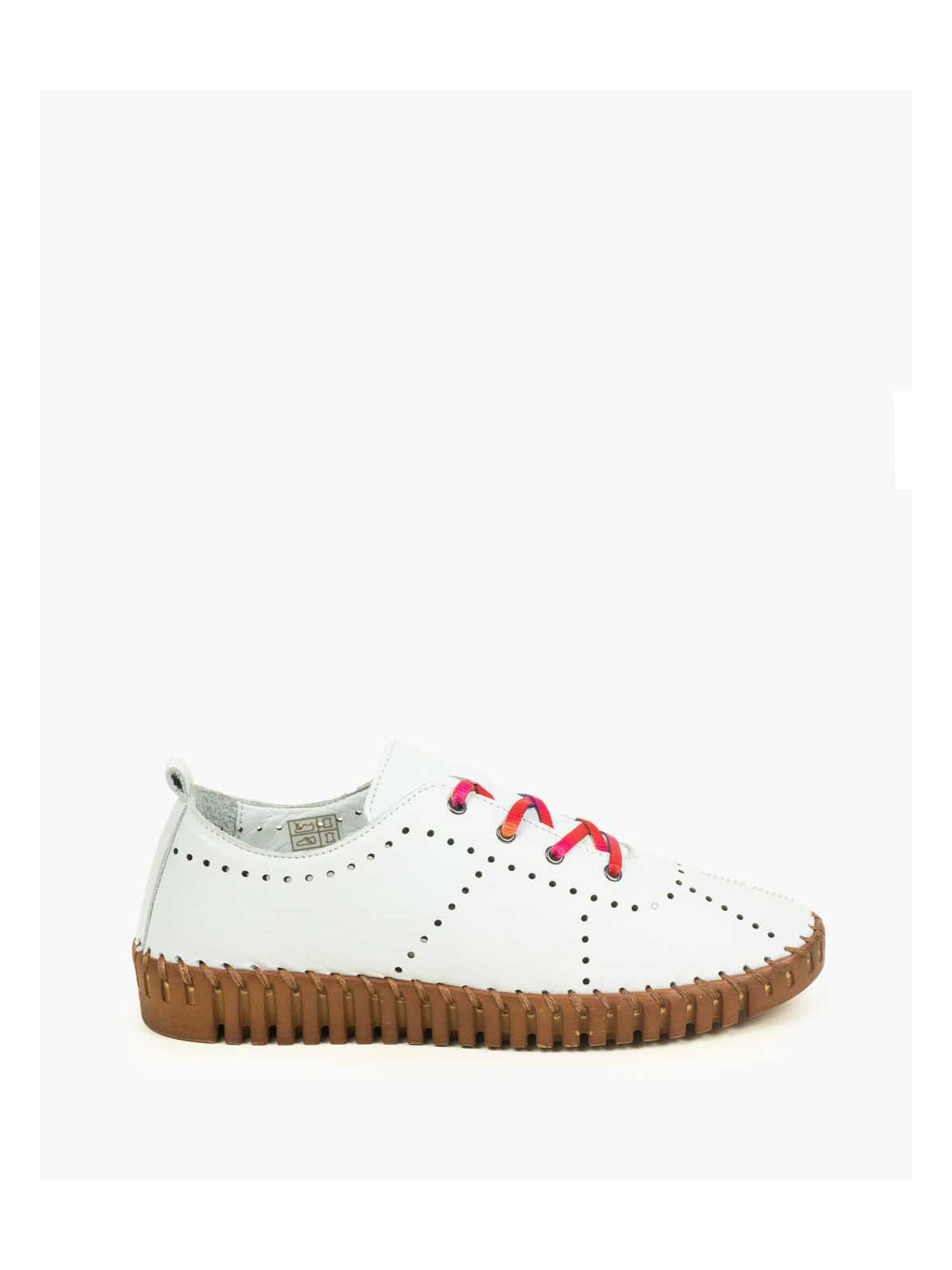 Białe trampki damskie skórzane