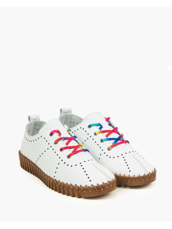 Białe trampki damskie skórzane