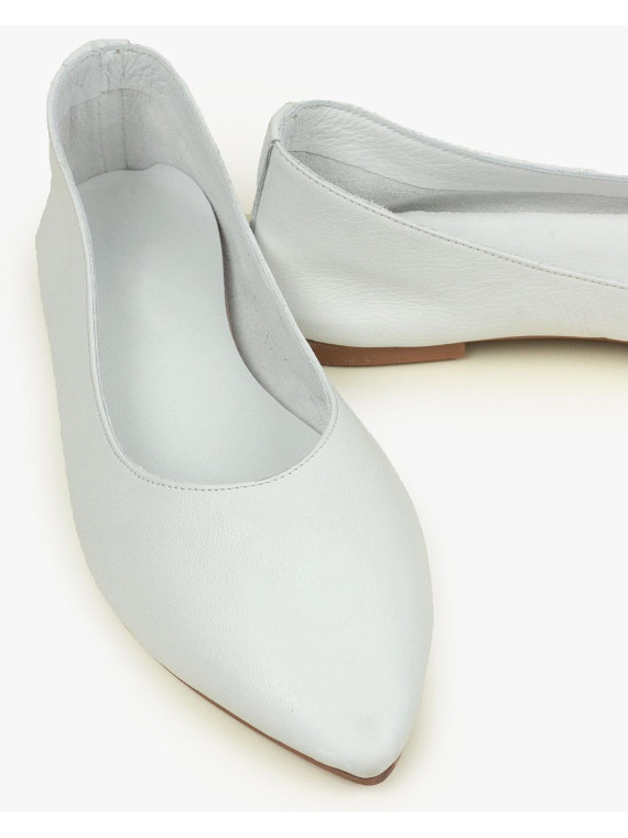 Białe baleriny damskie skórzane