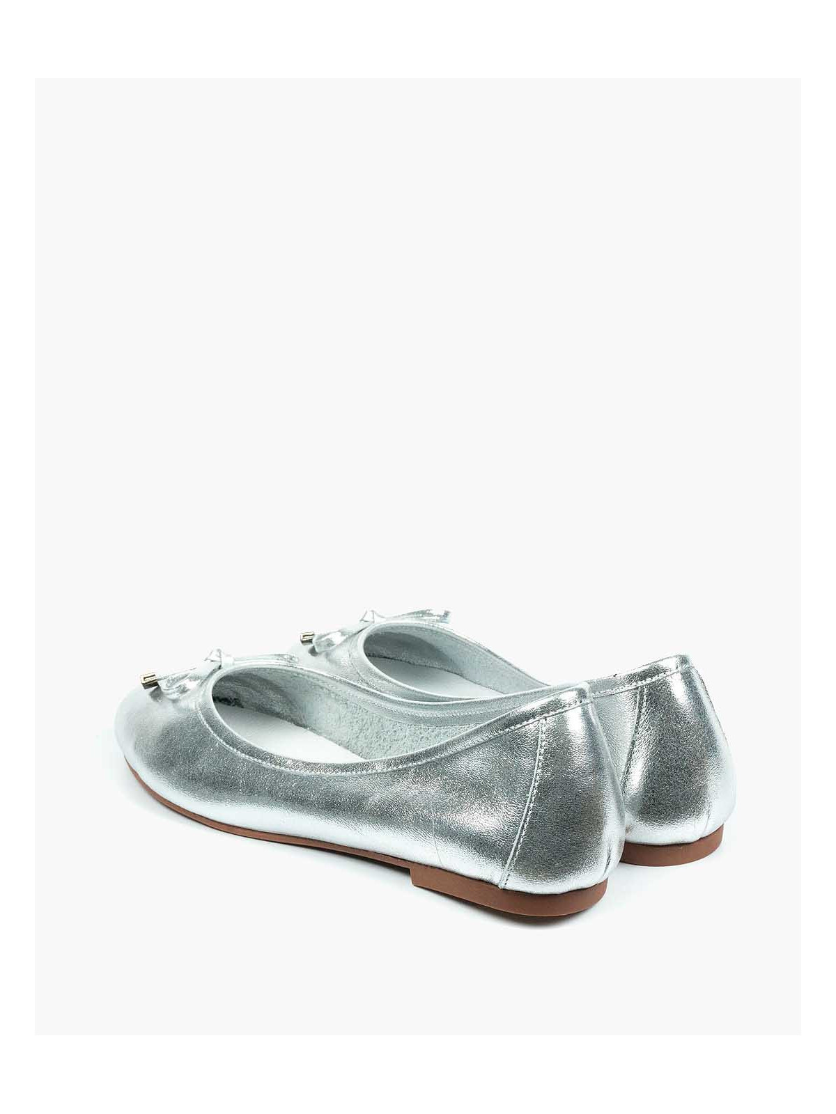 Srebrne baleriny damskie skórzane