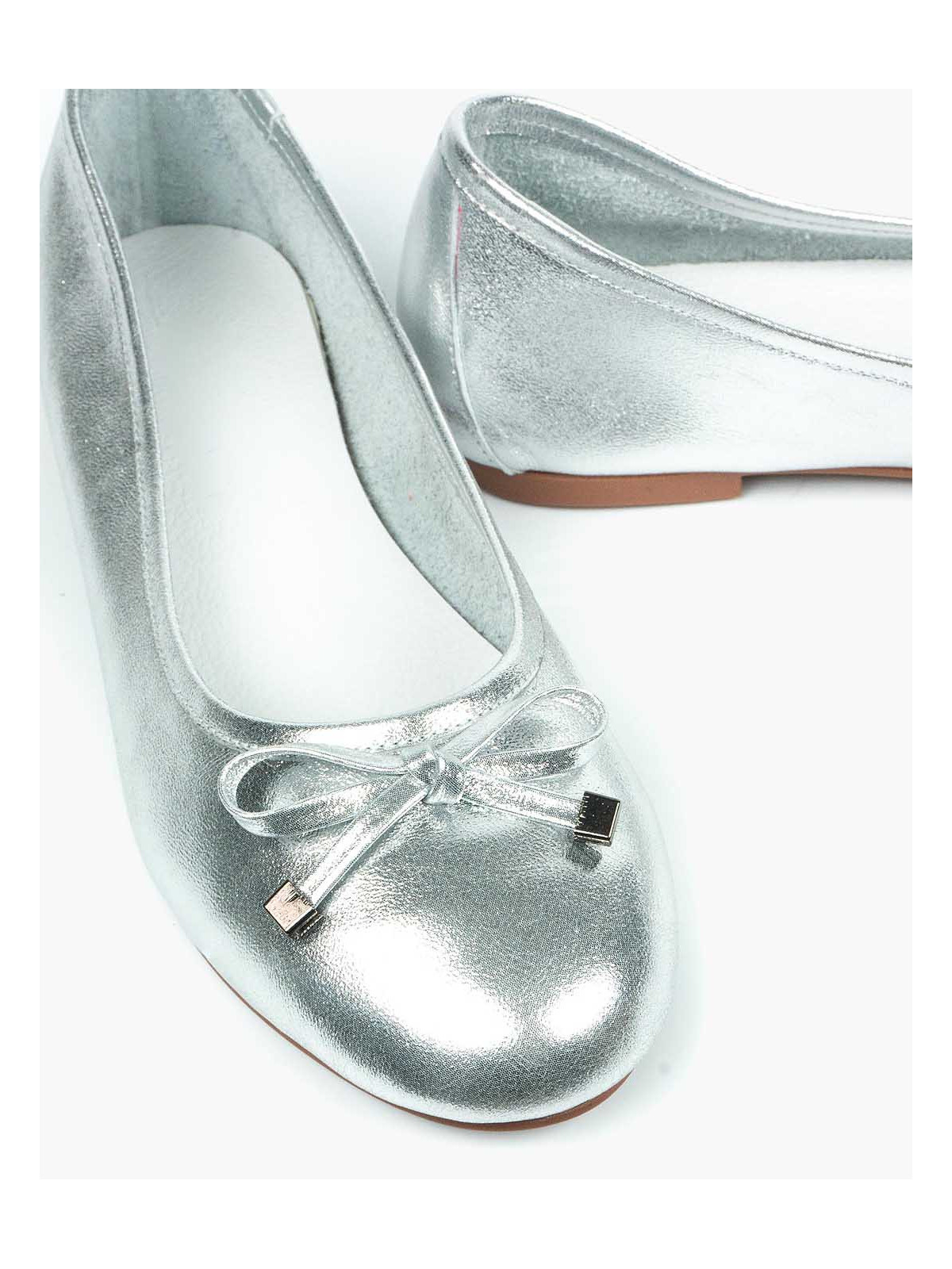 Srebrne baleriny damskie skórzane