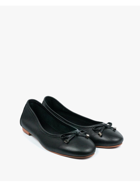 Czarne baleriny damskie skórzane