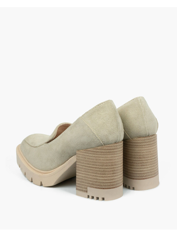 Beżowe półbuty damskie skórzane