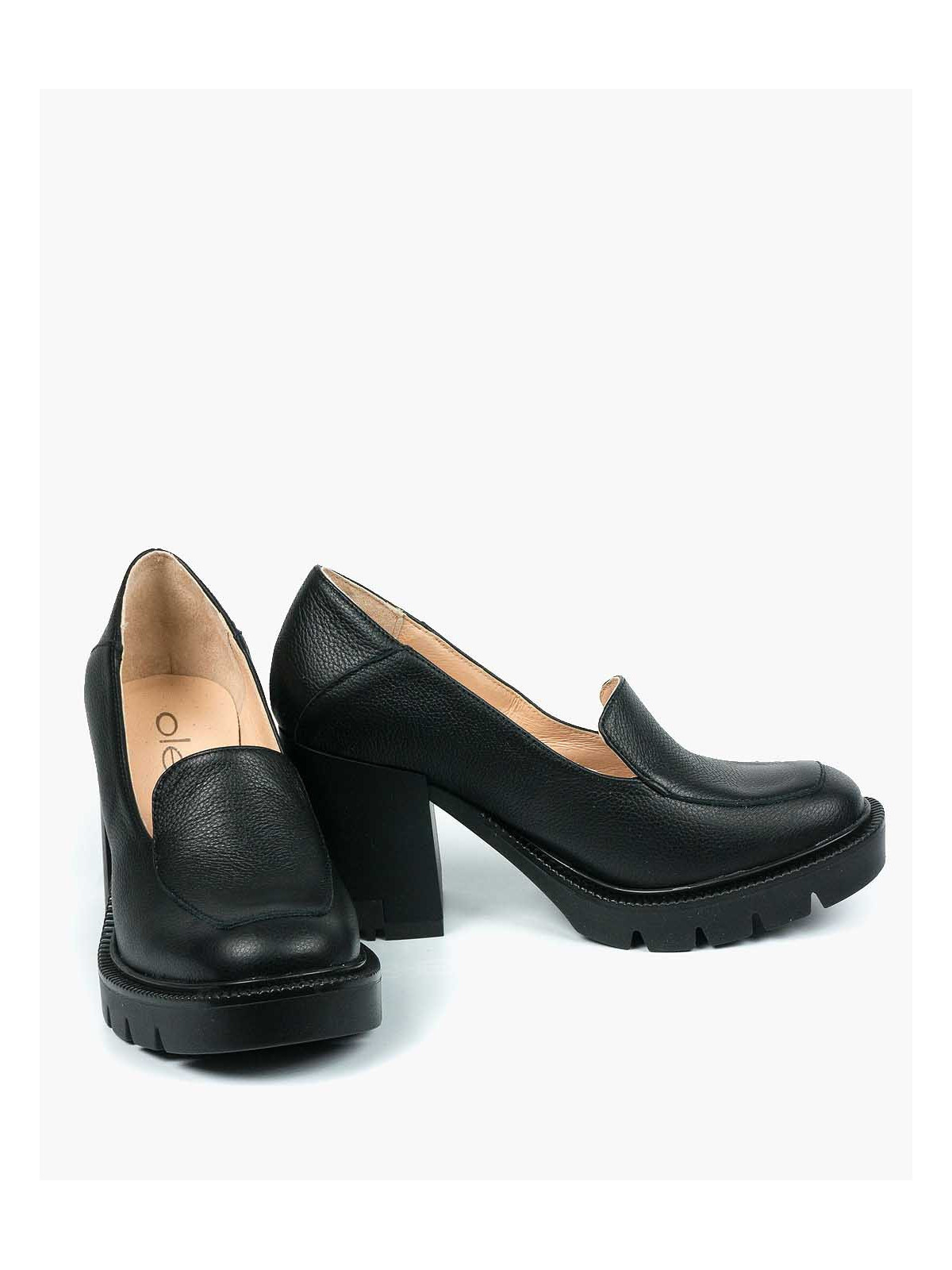 Czarne półbuty damskie skórzane
