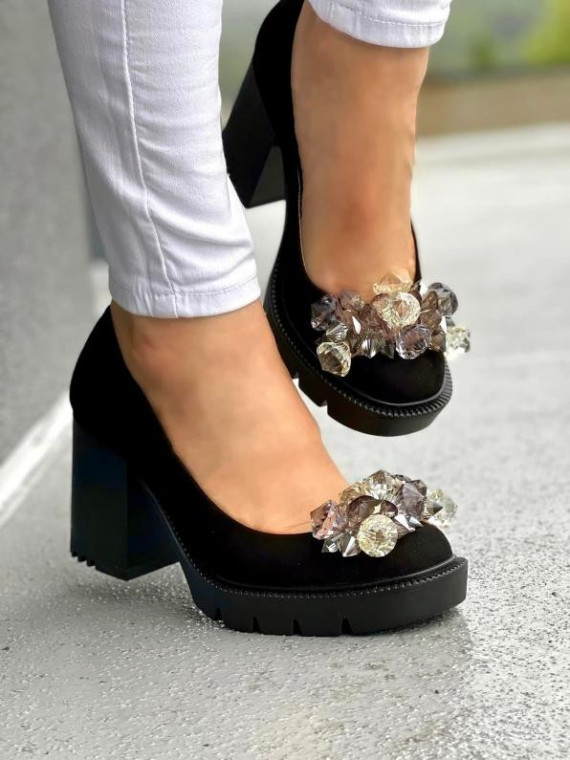 Czarne półbuty damskie skórzane