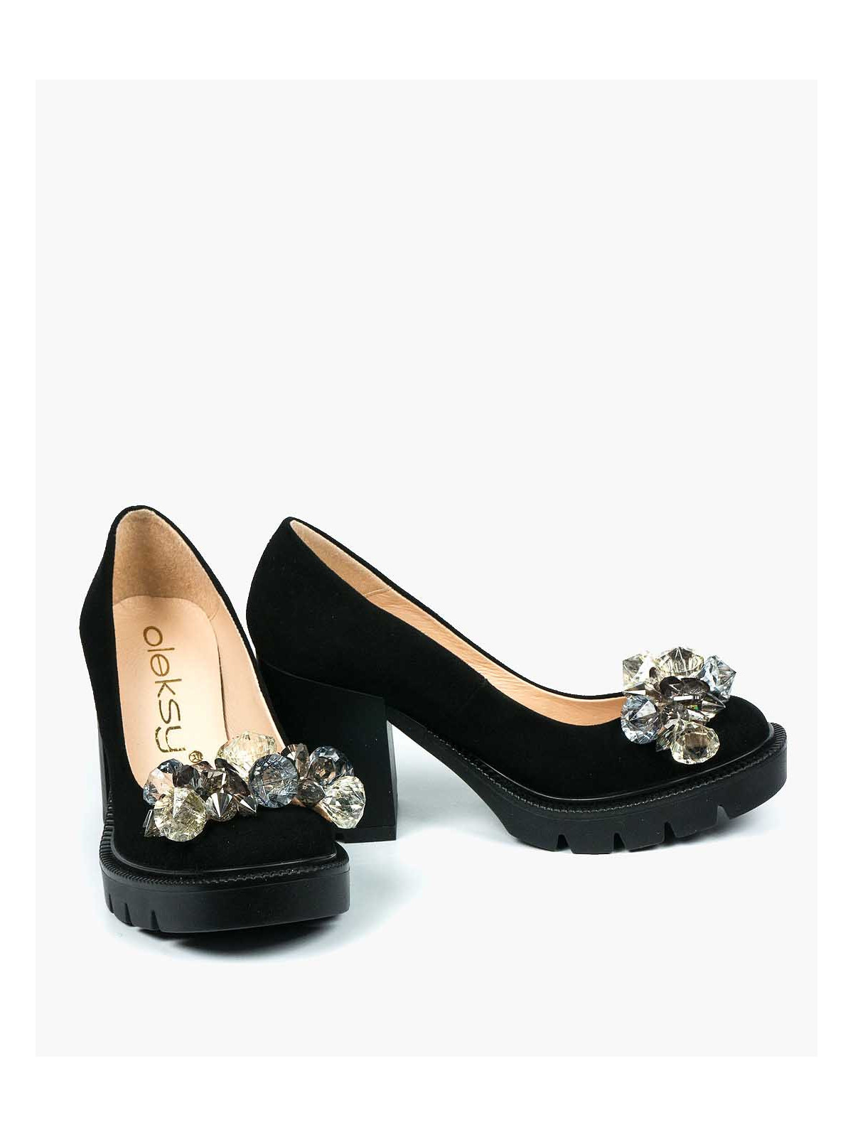 Czarne półbuty damskie skórzane