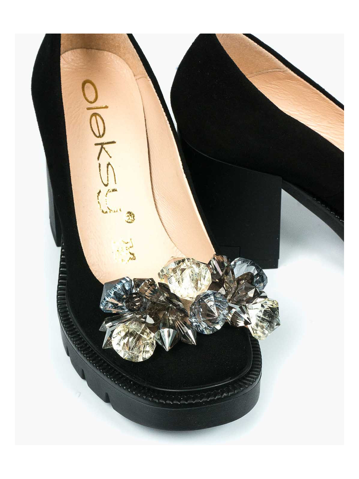 Czarne półbuty damskie skórzane