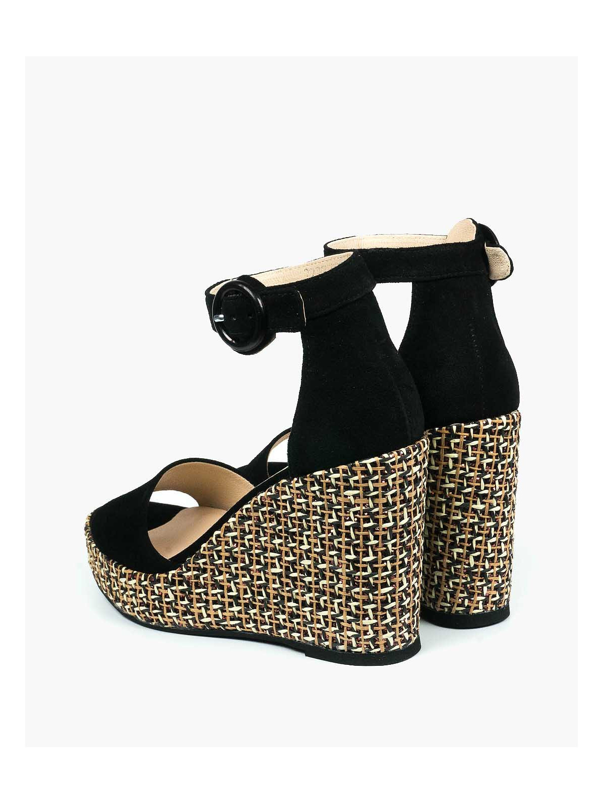 Czarne sandały damskie skórzane