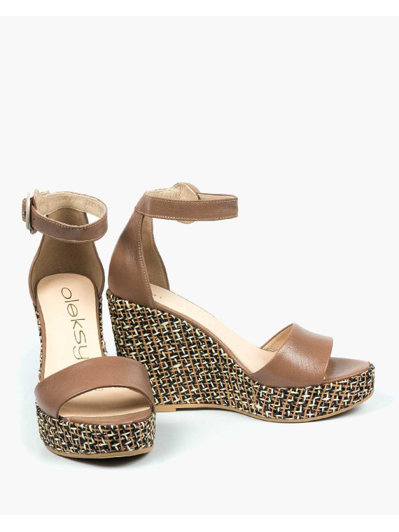 Brązowe sandały damskie skórzane