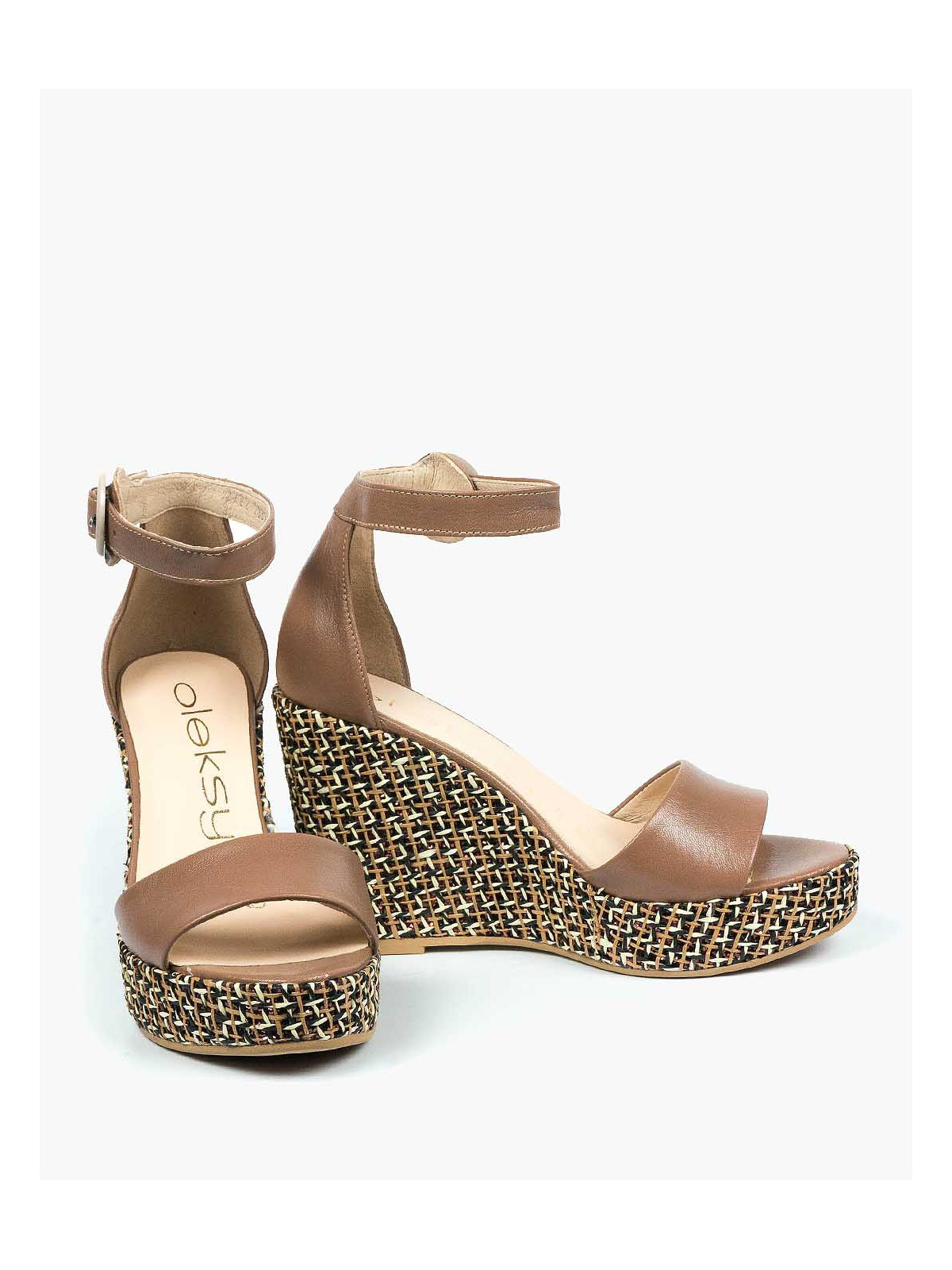 Brązowe sandały damskie skórzane