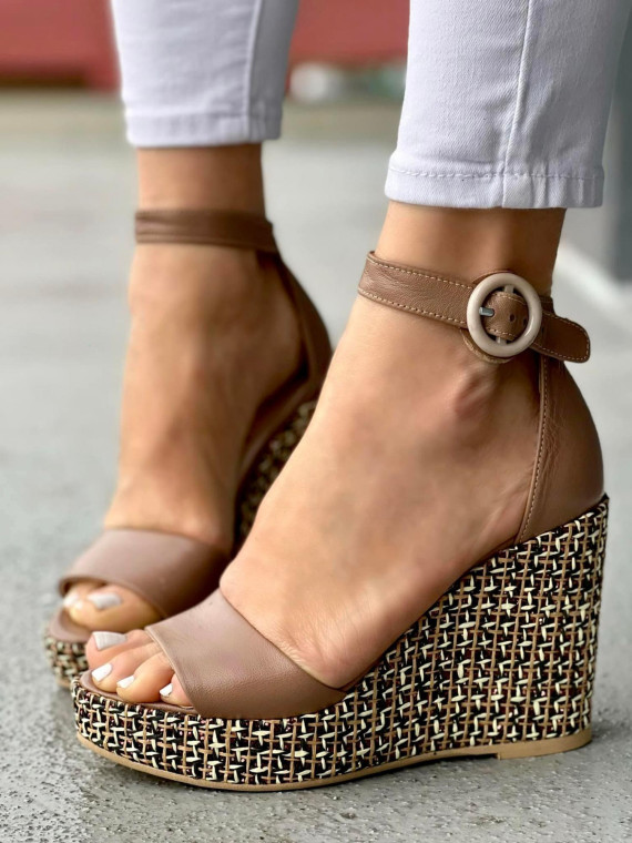 Brązowe sandały damskie skórzane