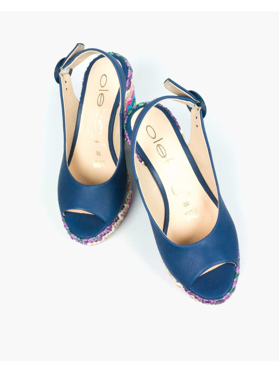 Granatowe sandały damskie skórzane