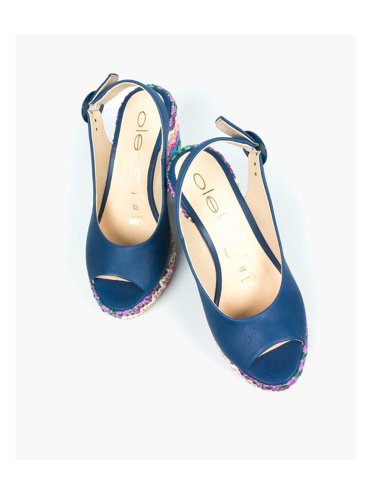 Granatowe sandały damskie skórzane