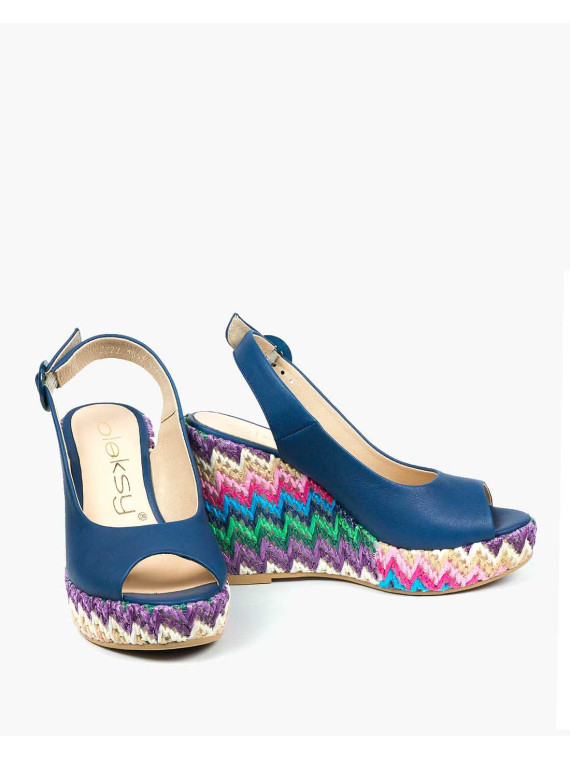 Granatowe sandały damskie skórzane