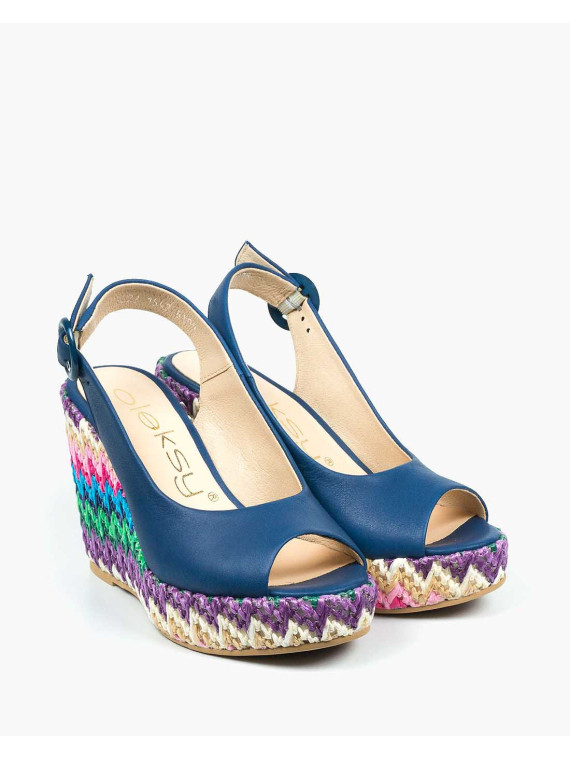 Granatowe sandały damskie skórzane