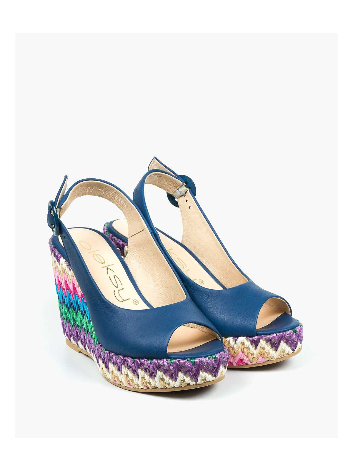 Granatowe sandały damskie skórzane