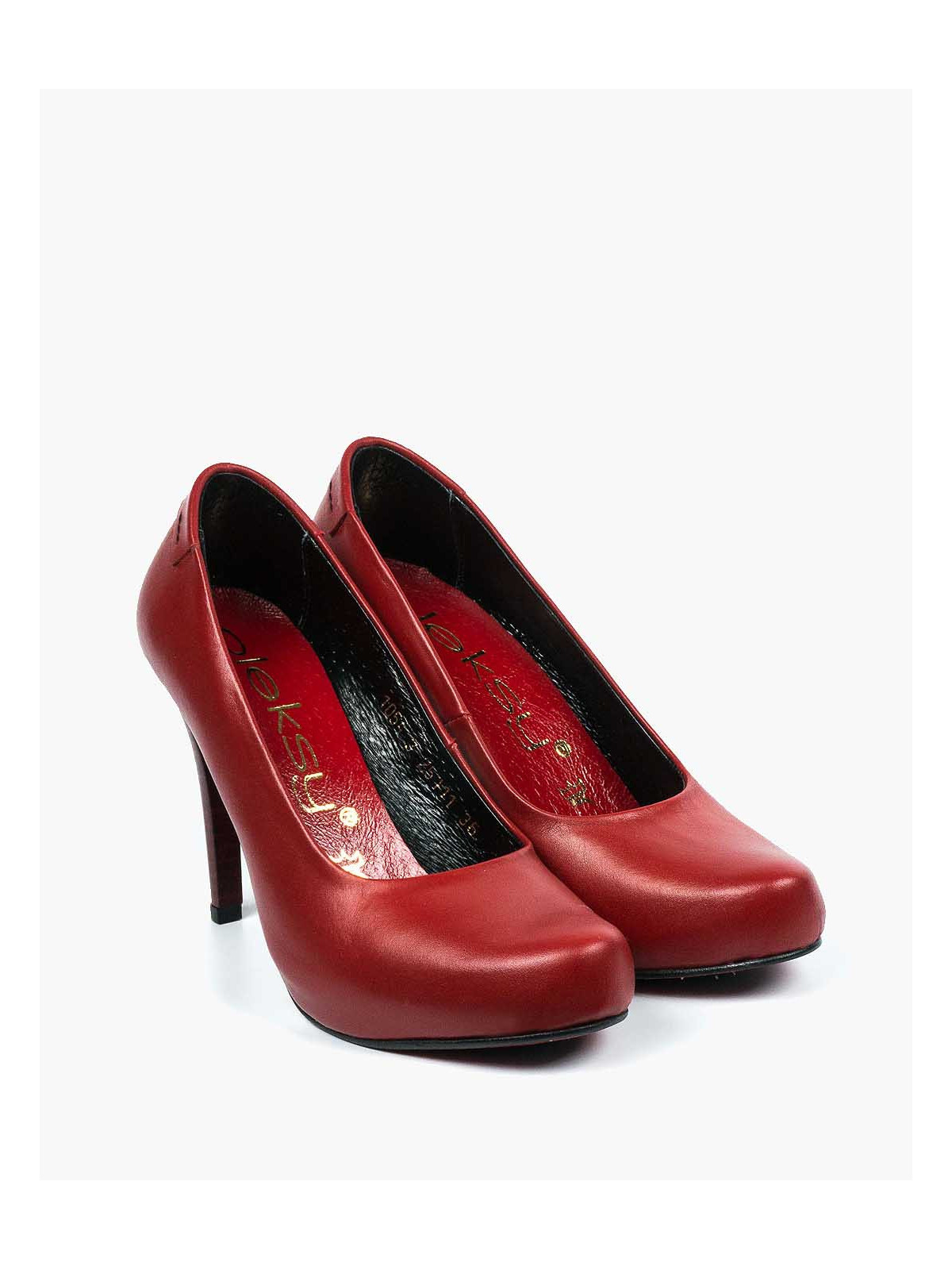 Czerwone szpilki damskie skórzane