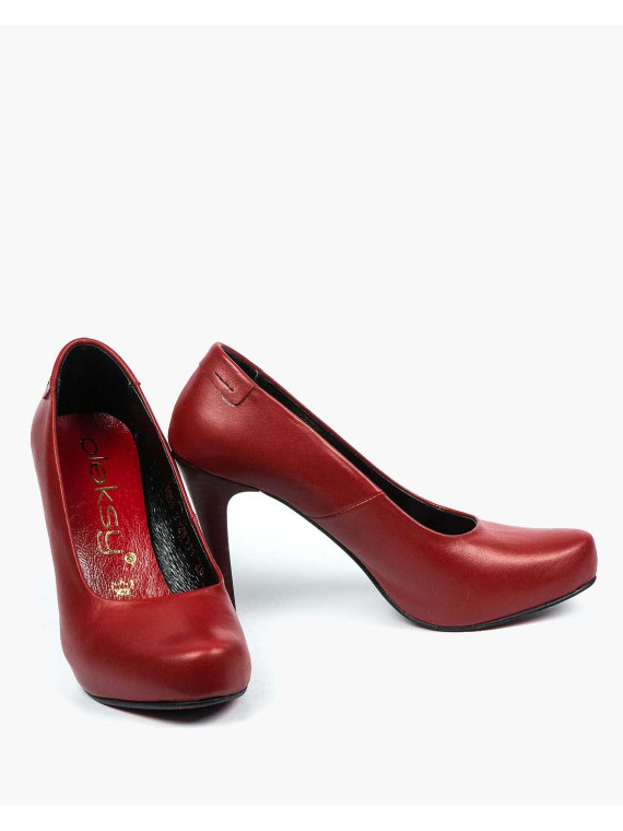 Czerwone szpilki damskie skórzane