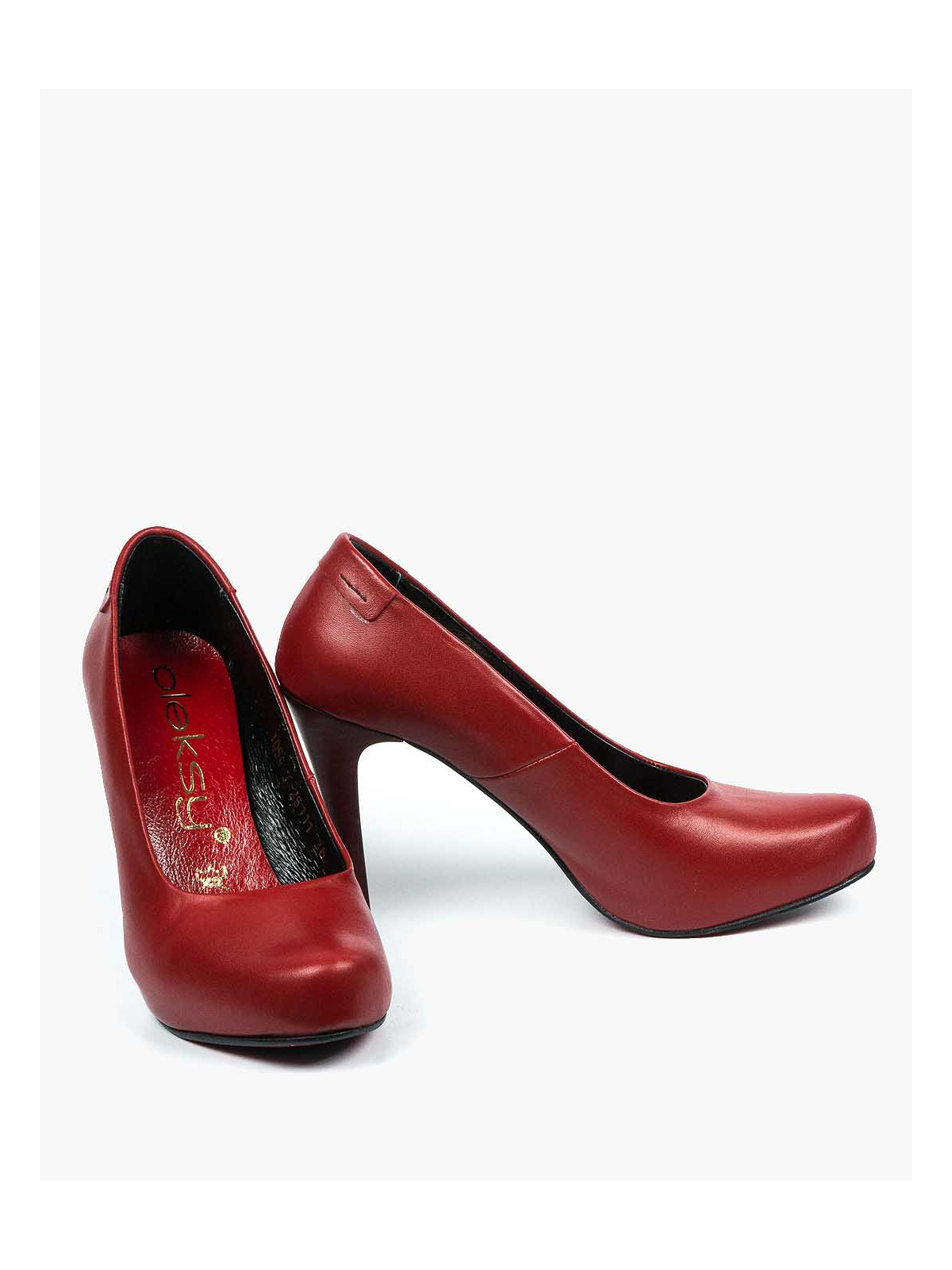 Czerwone szpilki damskie skórzane
