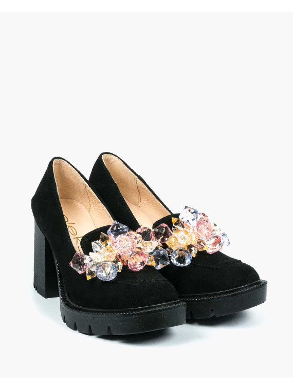 Czarne półbuty damskie skorzane